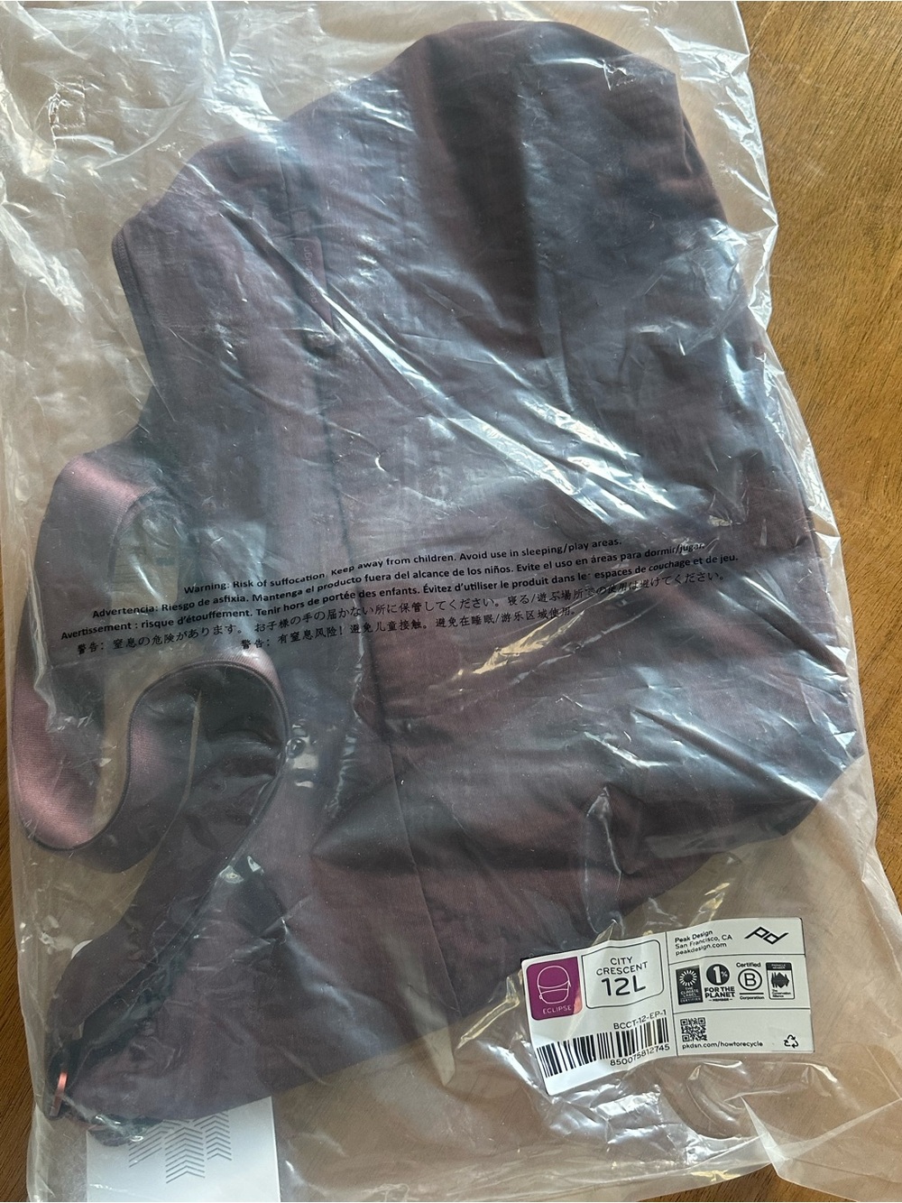 Peak Design City Crescent 12L Eclipse Bag NWT - Picture 6 of 6